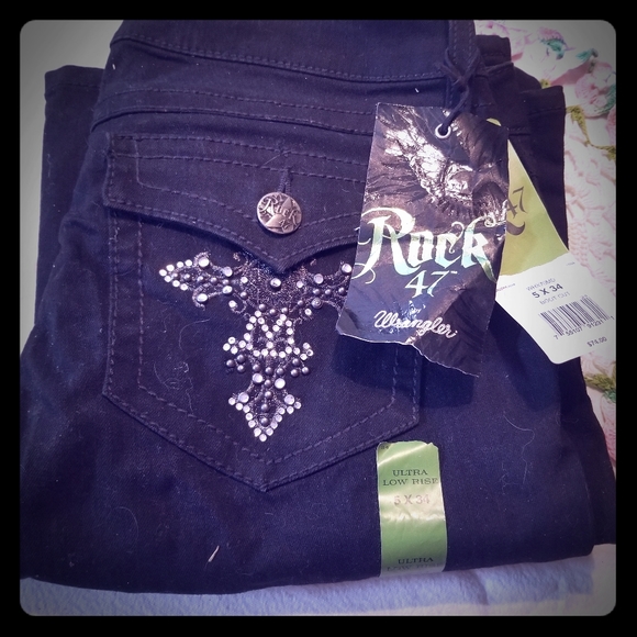 Wrangler "Rock" Cross embellished Jeans - Picture 1 of 3